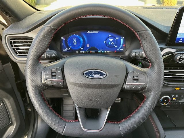 Ford Kuga PHEV ST-Line X 225PS |Pano|AHK|20"