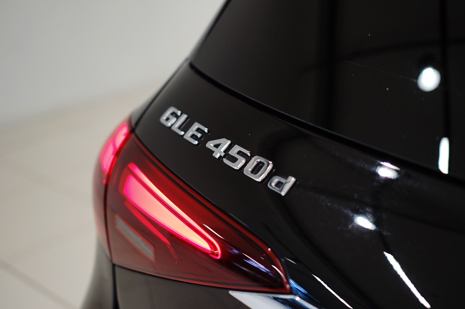 Mercedes-Benz GLE 450d|AMG|DISTR|HUD|NIGHT|LUFT|360|WIDE|BURM|