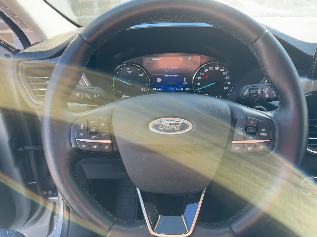 Ford Kuga Titanium - Samsaru's Car Outlet