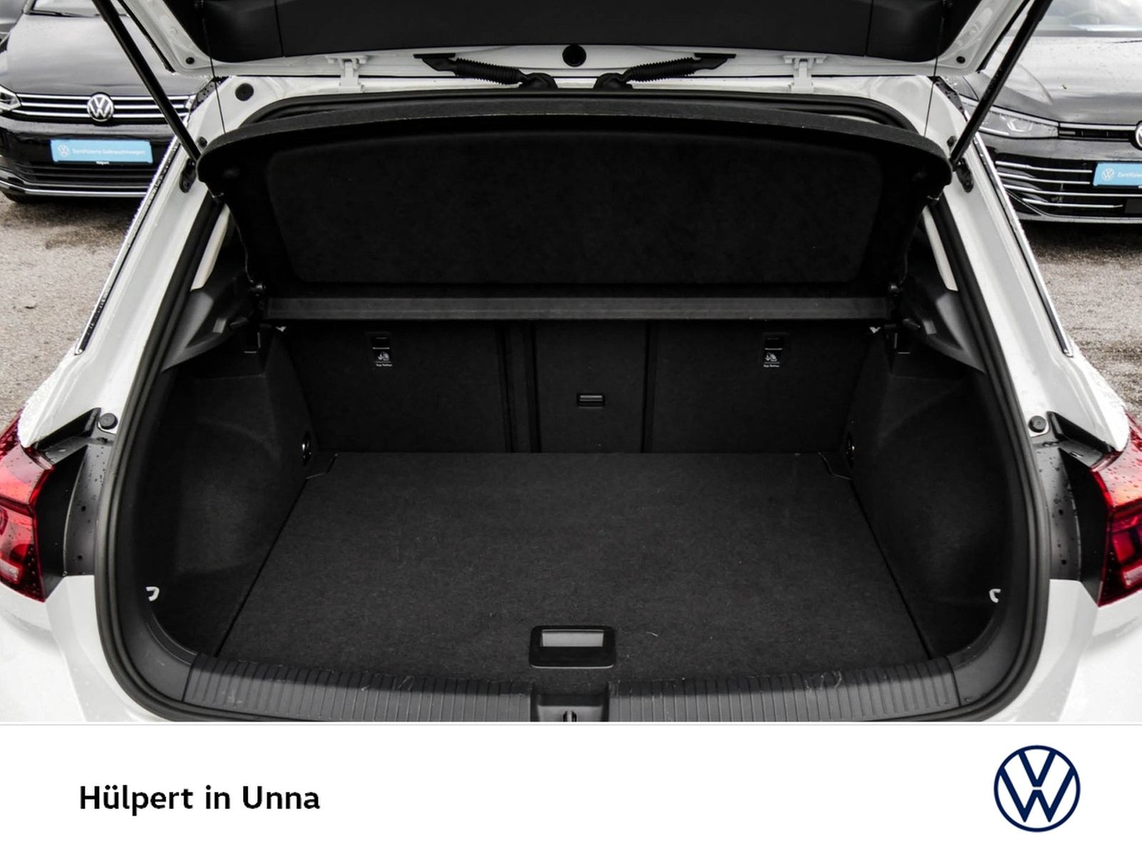 Volkswagen T-Roc 1.0 STYLE - Samsaru's Car Outlet