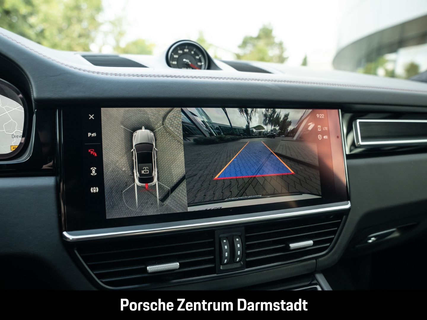 Porsche Cayenne GTS Coupe Head-Up Display LED-Matrix