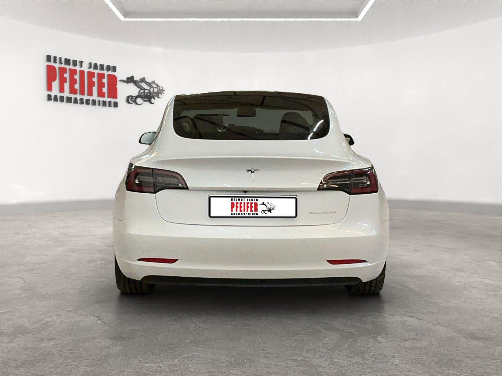 Tesla Model 3 Dual Motor Full *Self Driving*