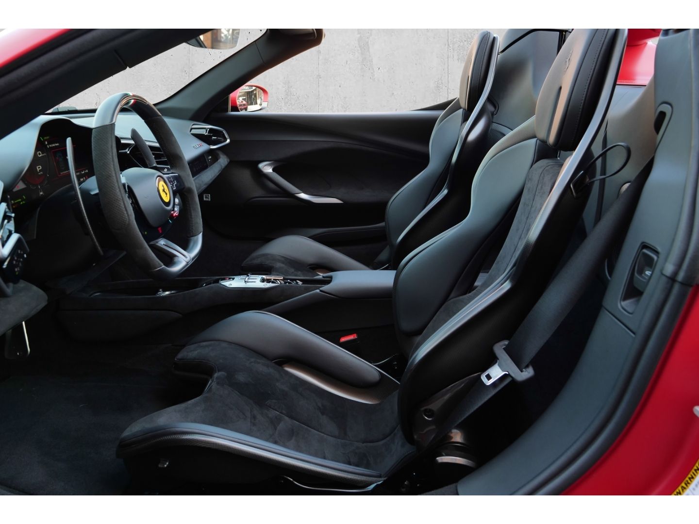 Ferrari 296 GTS - Samsaru's Car Outlet