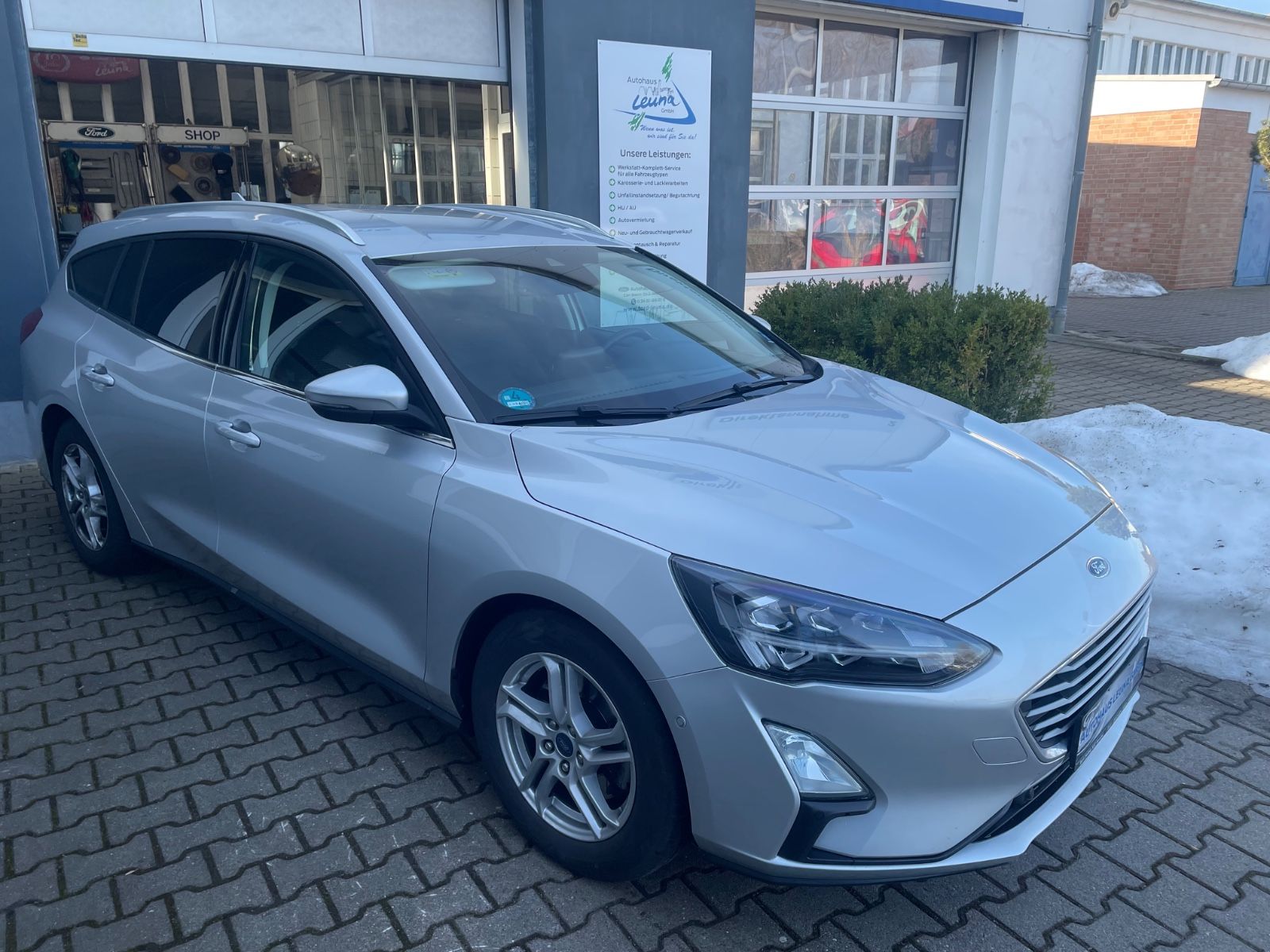 Ford Focus Kombi TDCi150 Auto Navi/ACC/LED/SHZ/LMF