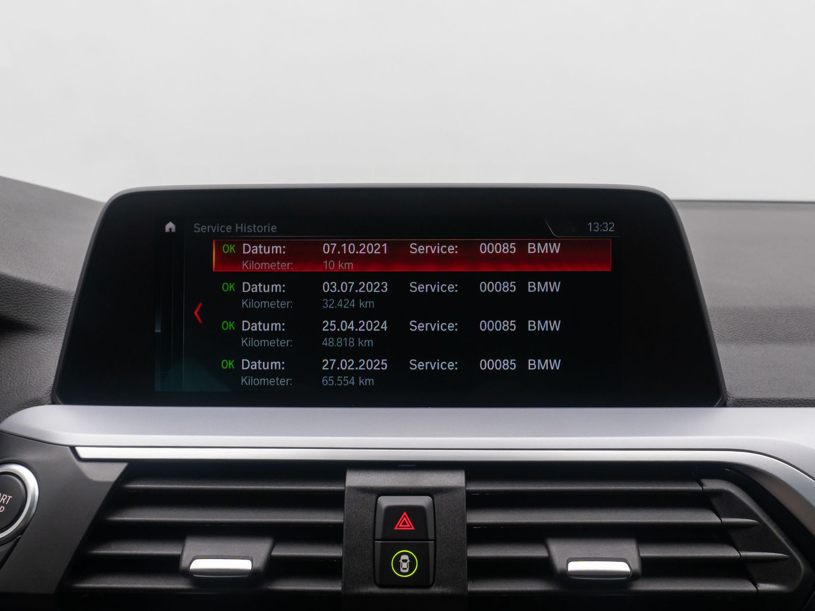 BMW X3 xD30e Kamera HUD DAB Komfort Sport LED 18Zoll