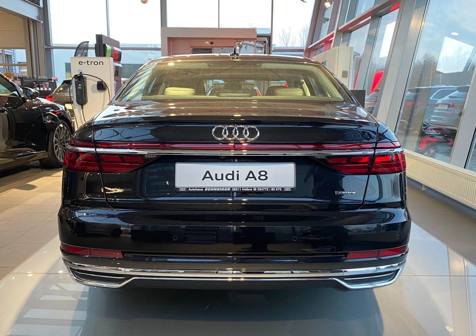 Audi A8 60 TFSI e quattro - Samsaru's Car Outlet