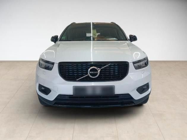 Volvo XC40 B4 R Design - Samsaru's Car Outlet
