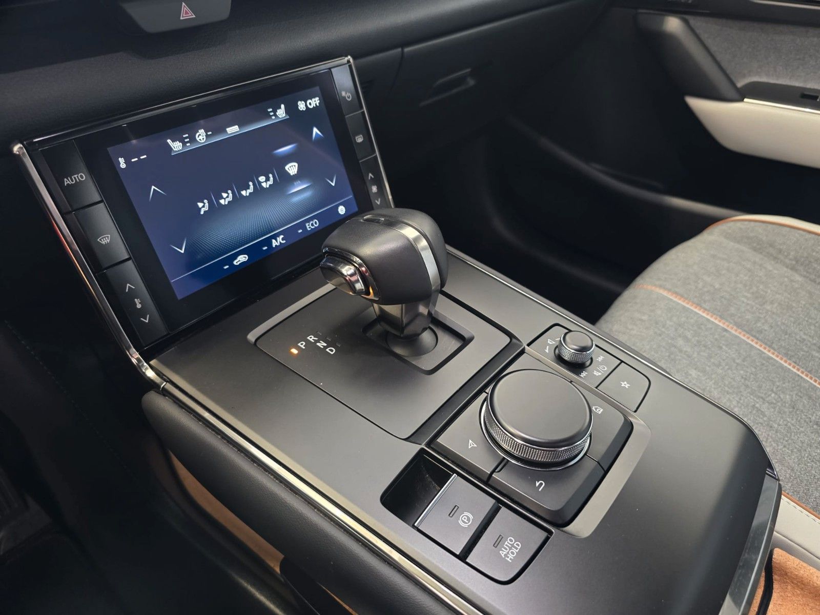 Mazda MX-30 e-Skyactiv *KOM-P*MC-P*PRE-P*BOSE*360°