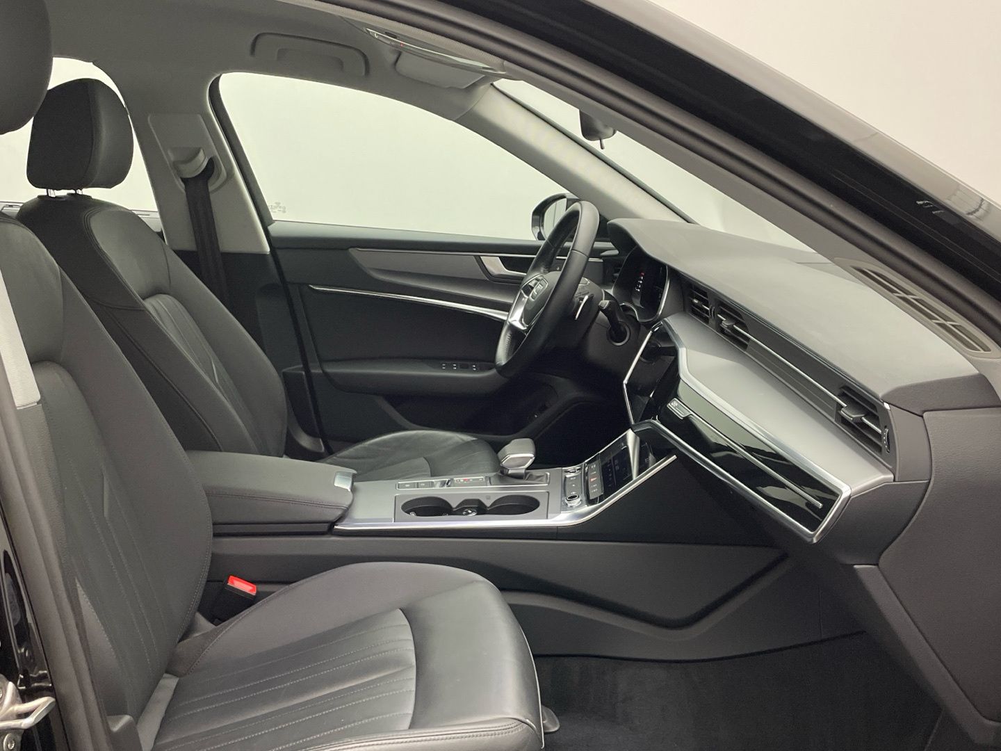 Audi A6 Avant 40 TDI S tronic - Samsaru's Car Outlet