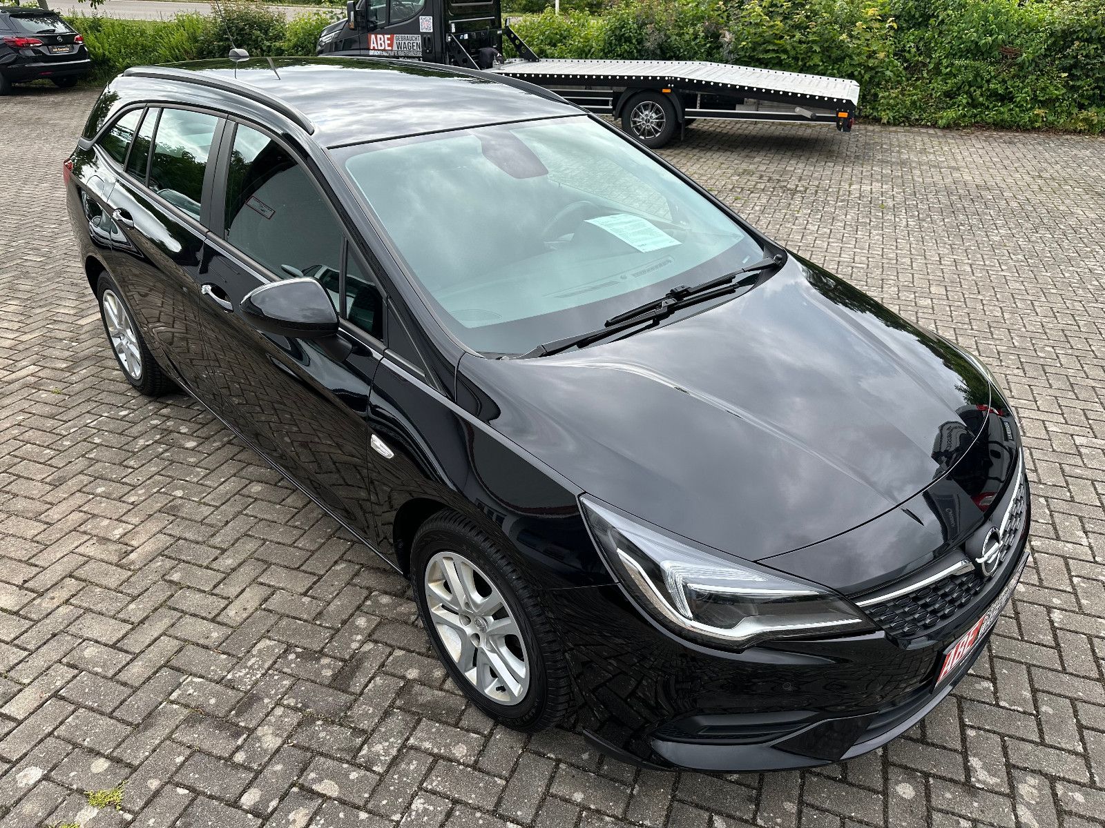 Opel Astra K 1.4 Turbo Sports Tourer Edition - Samsaru's Car Outlet