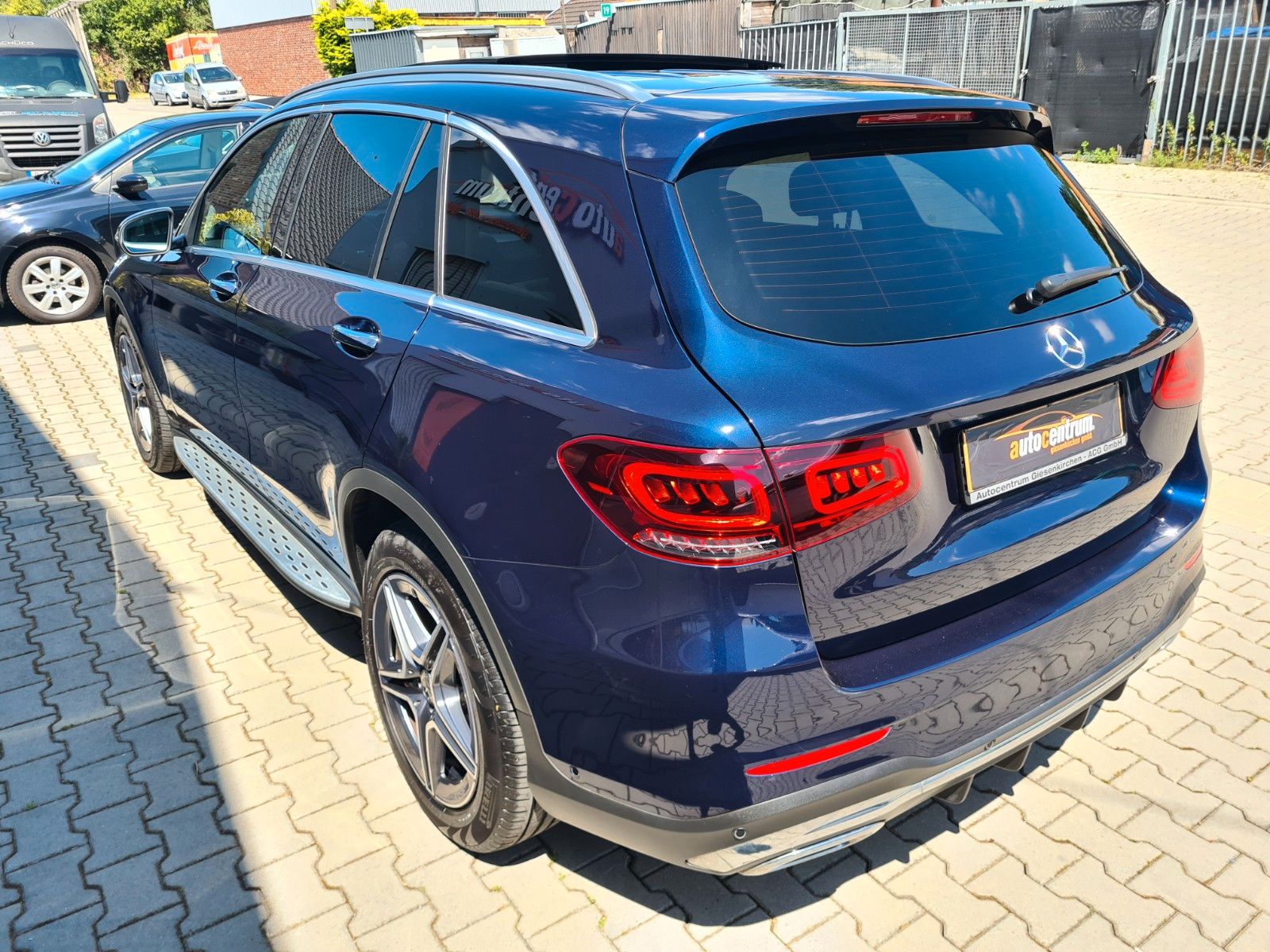 Mercedes-Benz GLC 300 4M AMG - Samsaru's Car Outlet