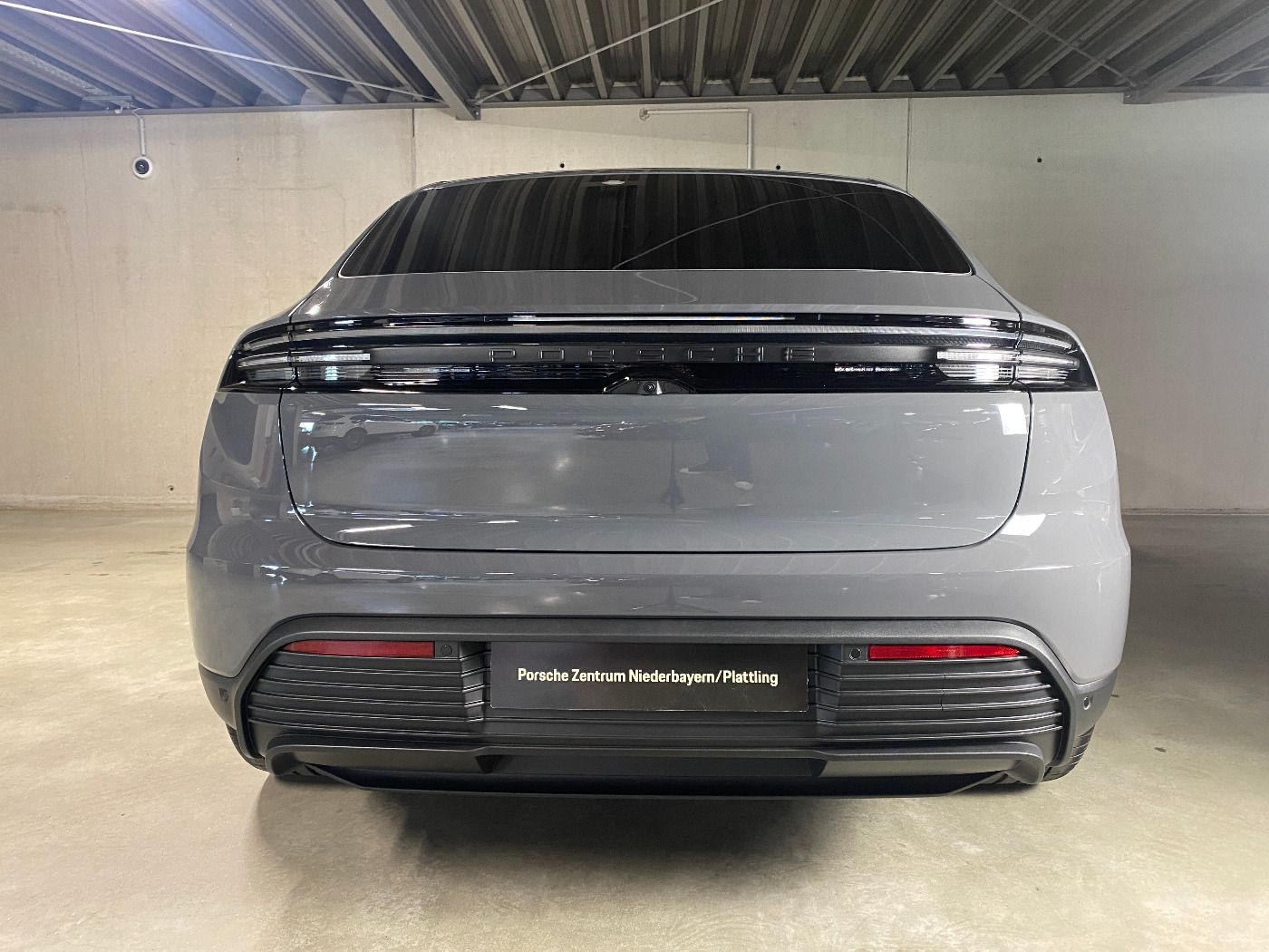 Porsche Macan 4 | Luftfederung | Panorama | BOSE | AHK |