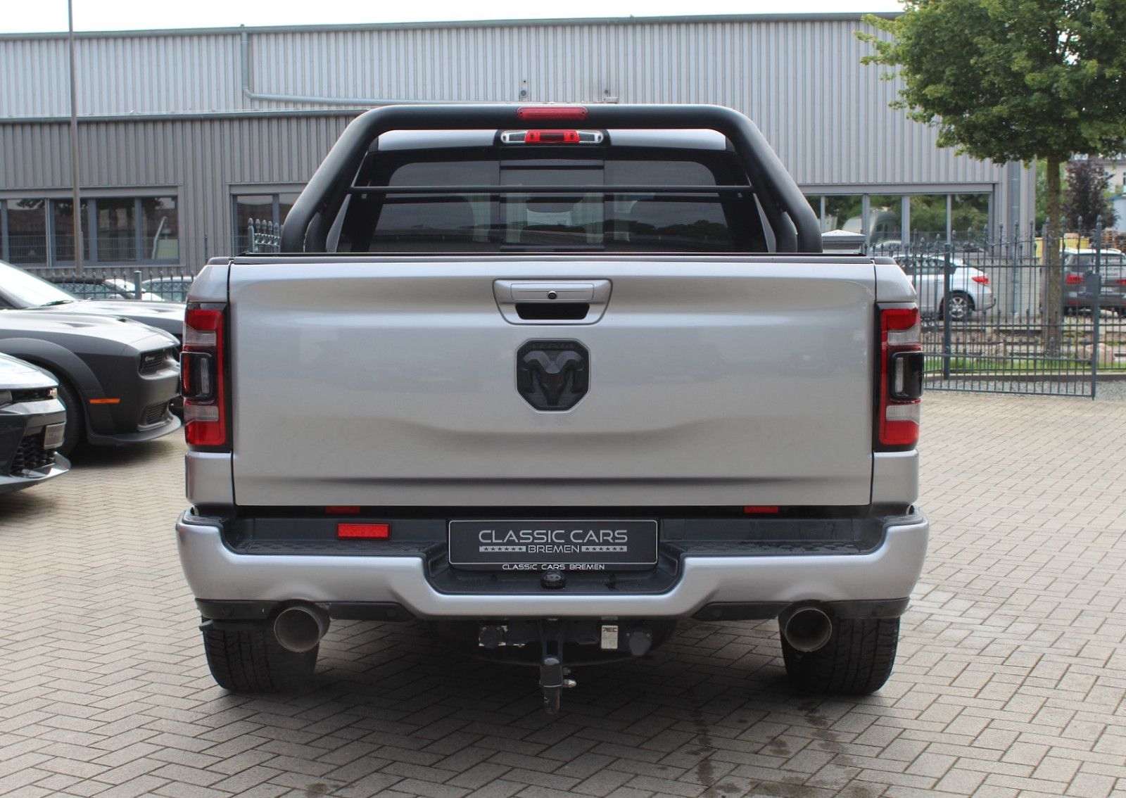 Dodge RAM 5,7L V8 Laramie, Unfallfrei, ACC, 360°, LPG