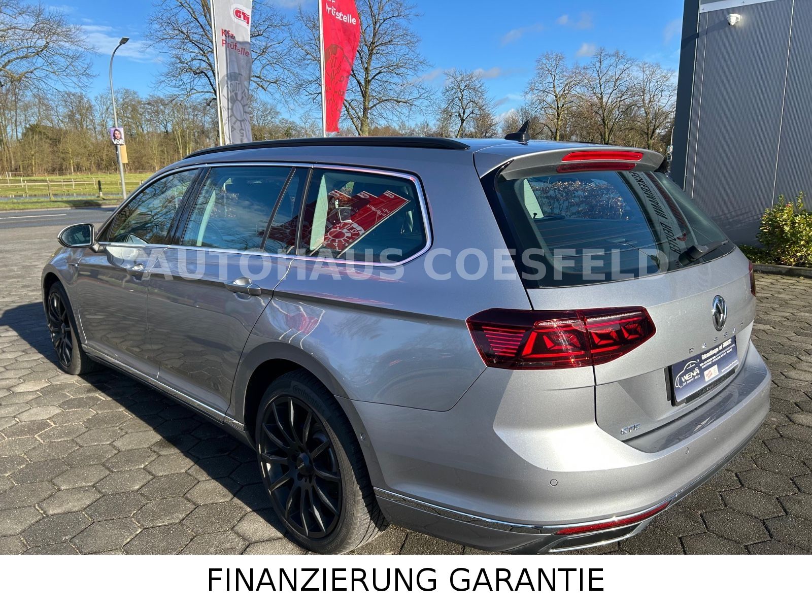 Volkswagen Passat GTE - Samsaru's Car Outlet