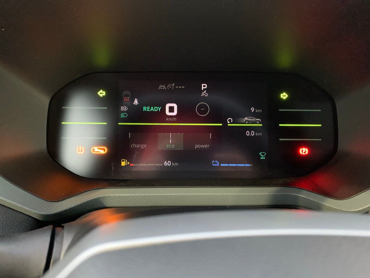 Dacia Duster EXTREME HYBRID 140 - Samsaru's Car Outlet