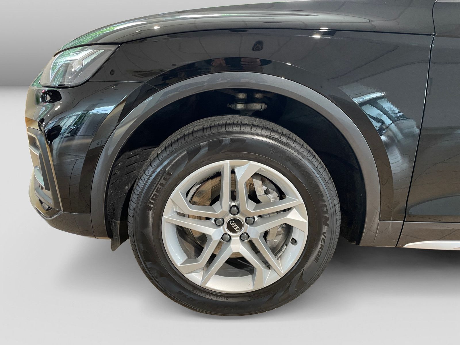Audi Q5 40 TFSI quattro S-trc advanced - Samsaru's Car Outlet