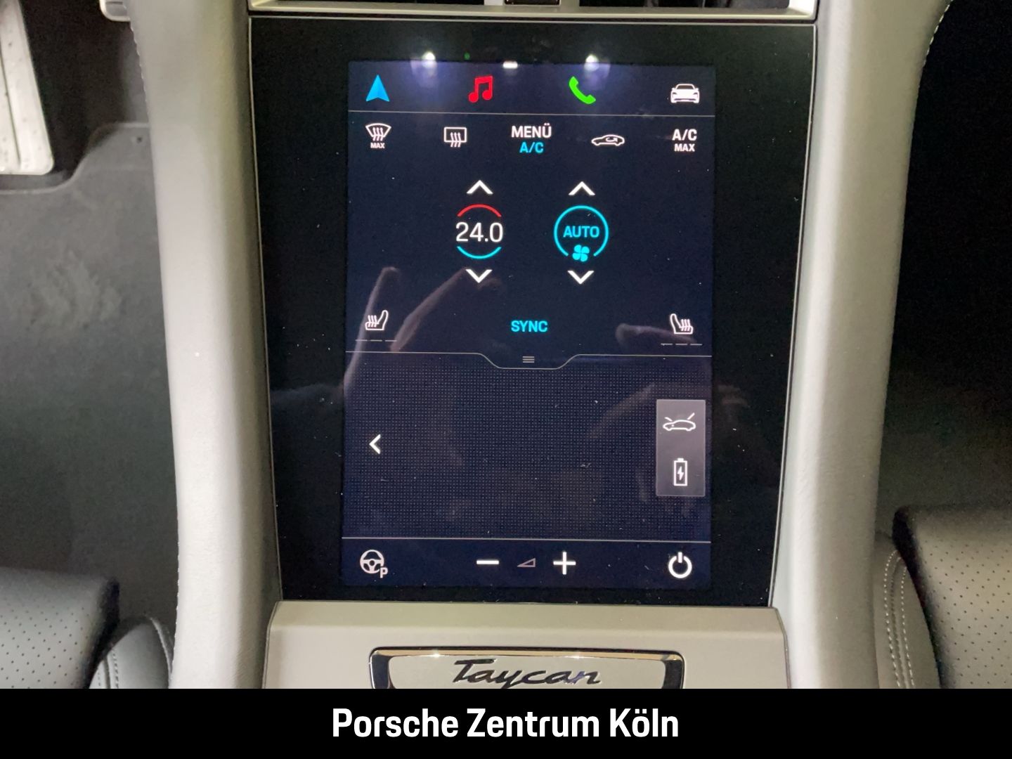 Porsche Taycan 4 Cross Turismo InnoDrive Surround-View