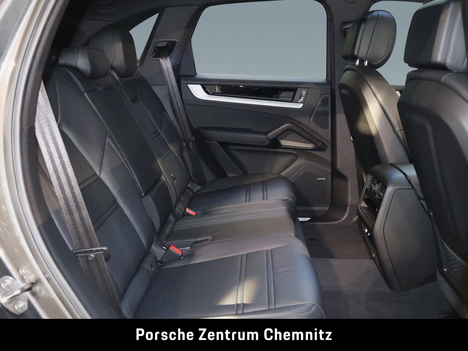 Porsche Cayenne Luftfed.;Sitzbelüft.;BOSE;22Zoll