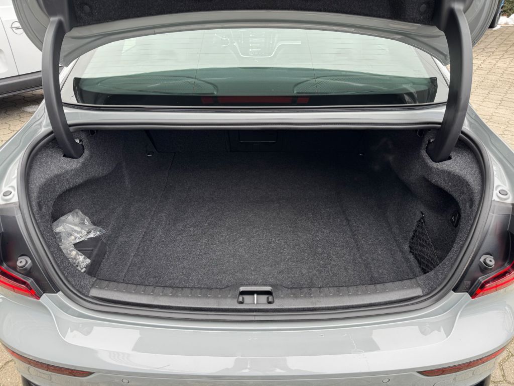 Volvo S60 B5 B AWD Ultimate Dark+360+Pano+Standheiz+