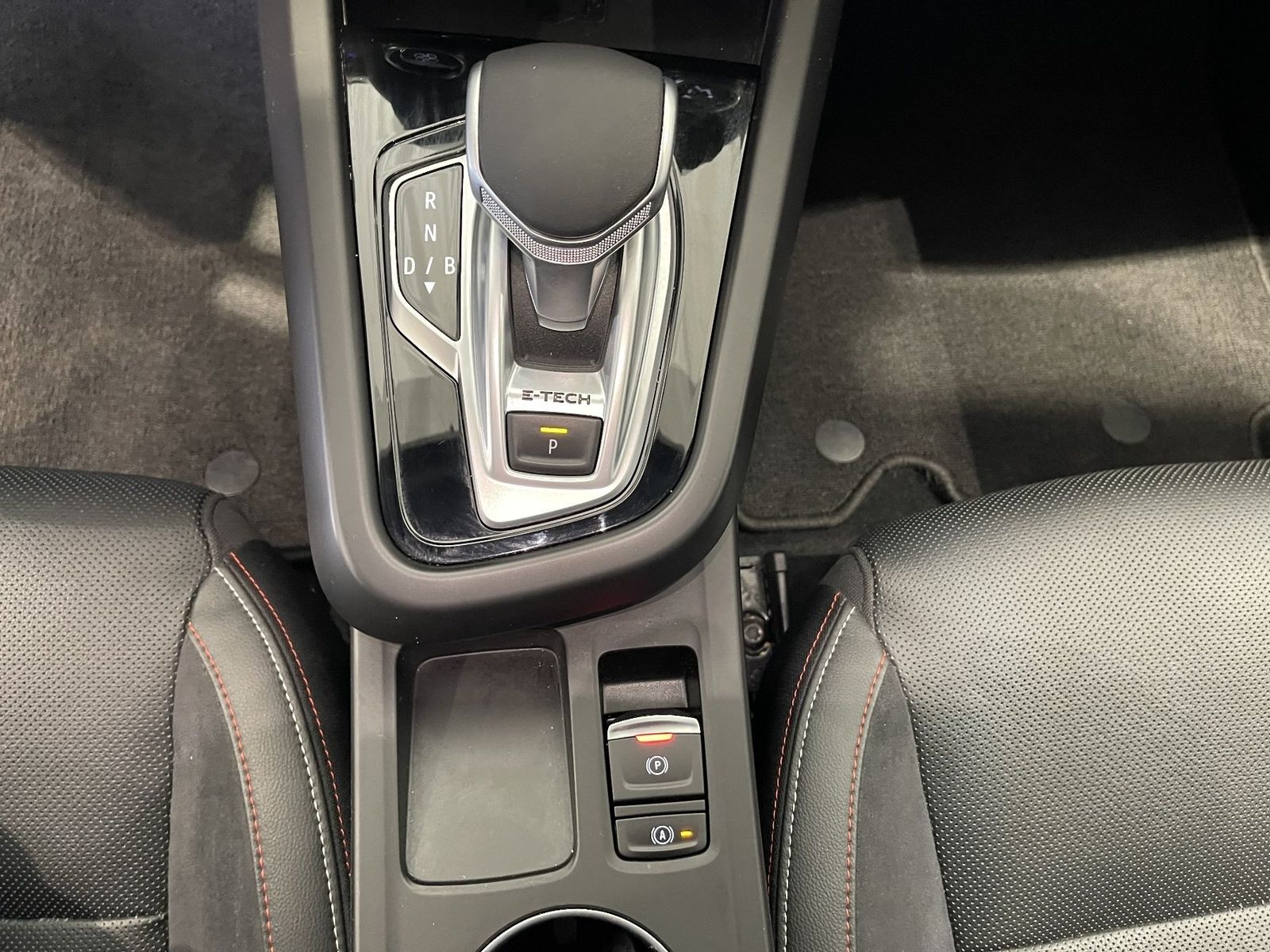 Renault Arkana R.S. LINE E-TECH - Samsaru's Car Outlet