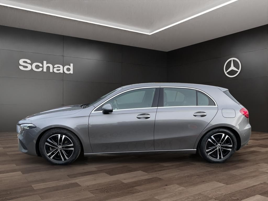 Mercedes-Benz A 180 - Samsaru's Car Outlet