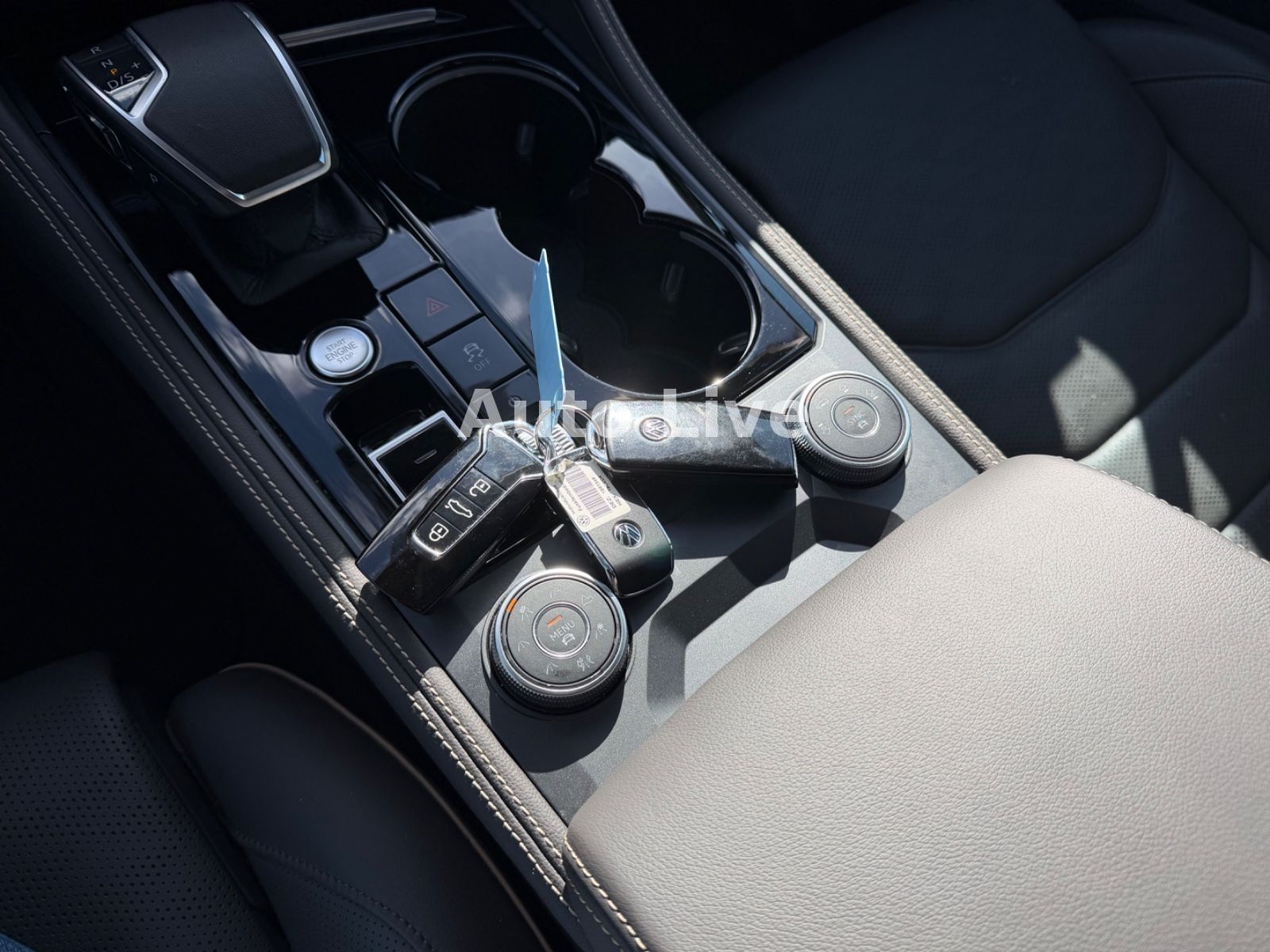 Volkswagen Touareg 3.0 TDI*R LINE*PANO*MATRIX*LUFT*360*VOL