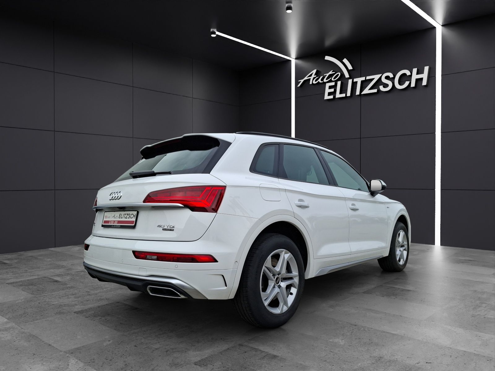 Audi Q5 40 TDI quattro S-line S-tronic STH Matrix AHK