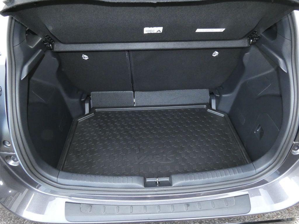 Toyota Yaris 1,5 Hybrid Style*LED+Navi+SHZ+PDC+Headup