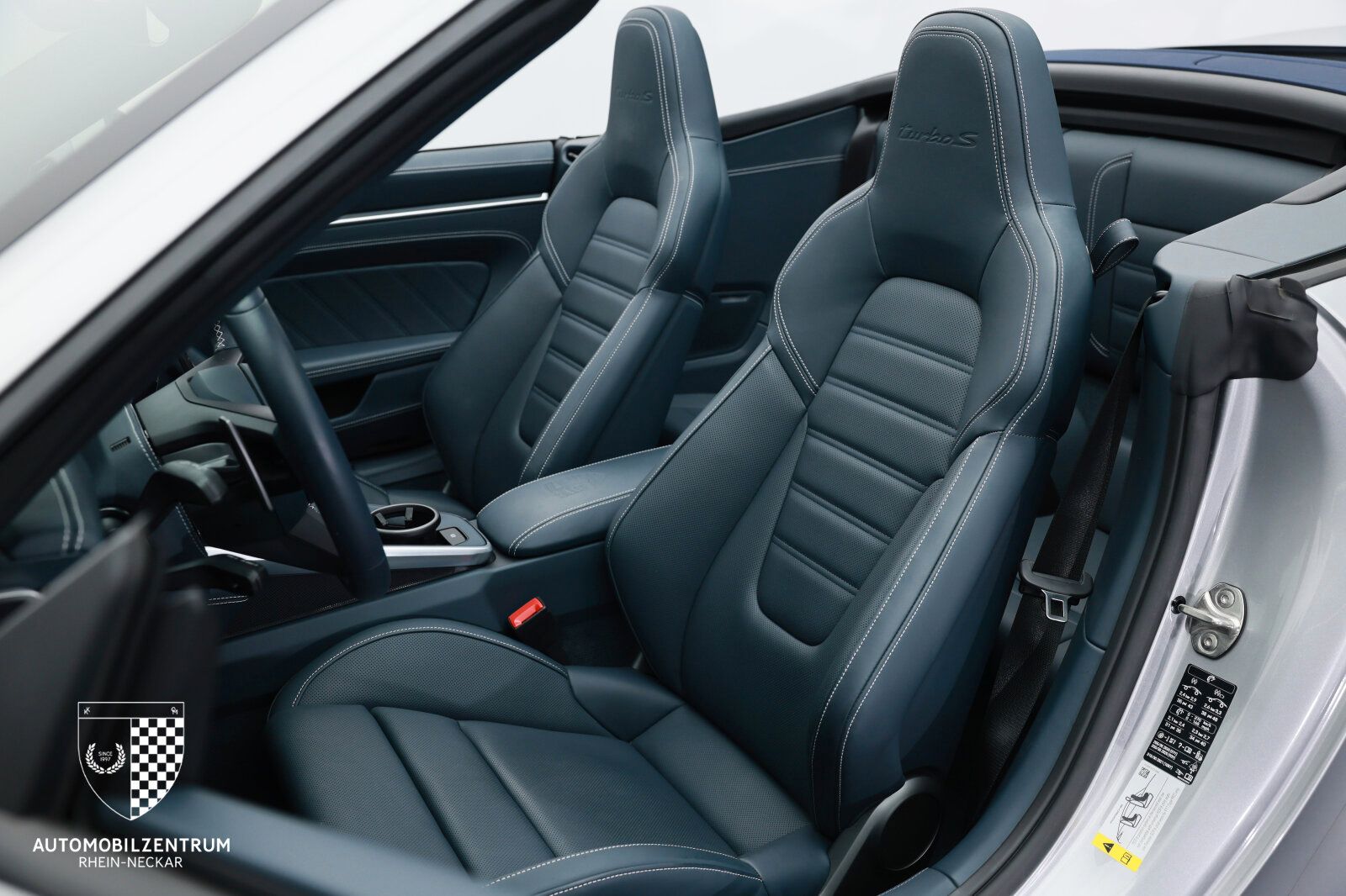 Porsche 992 Turbo S Cabrio InnoDrive/Sportabgas/Burmeste