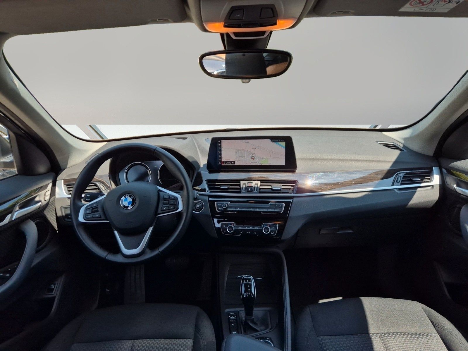 BMW X1 xDrive 25d - Samsaru's Car Outlet
