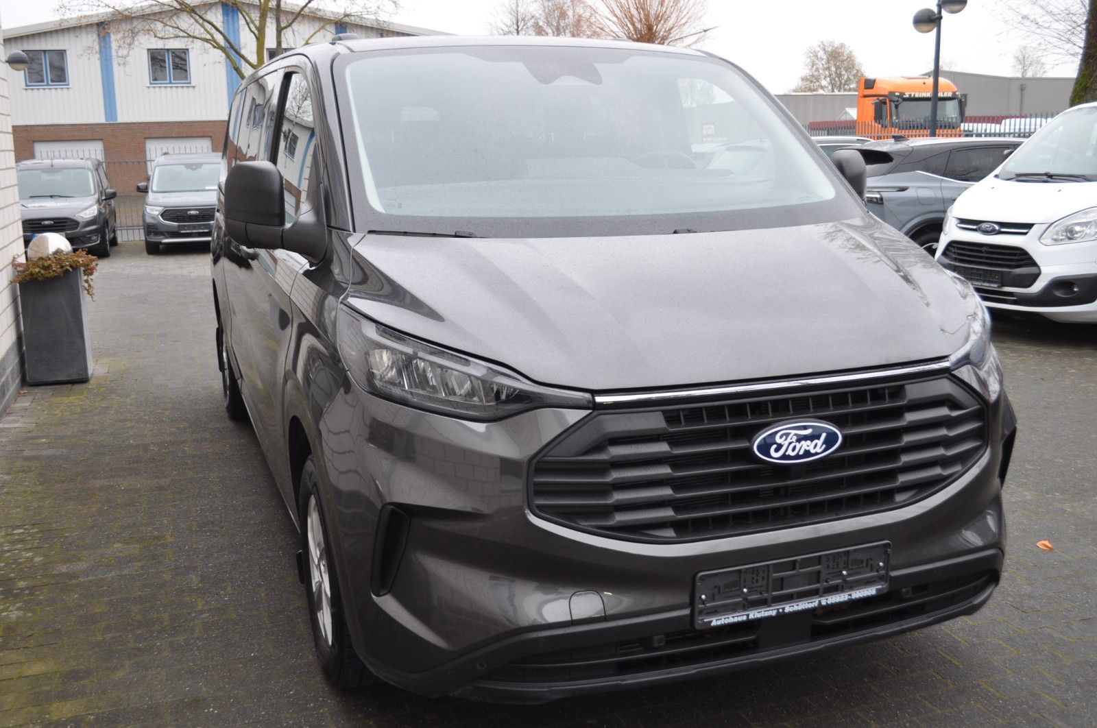 Ford Transit Custom Kombi 320 L2 FWD TREND/AUT/ALU