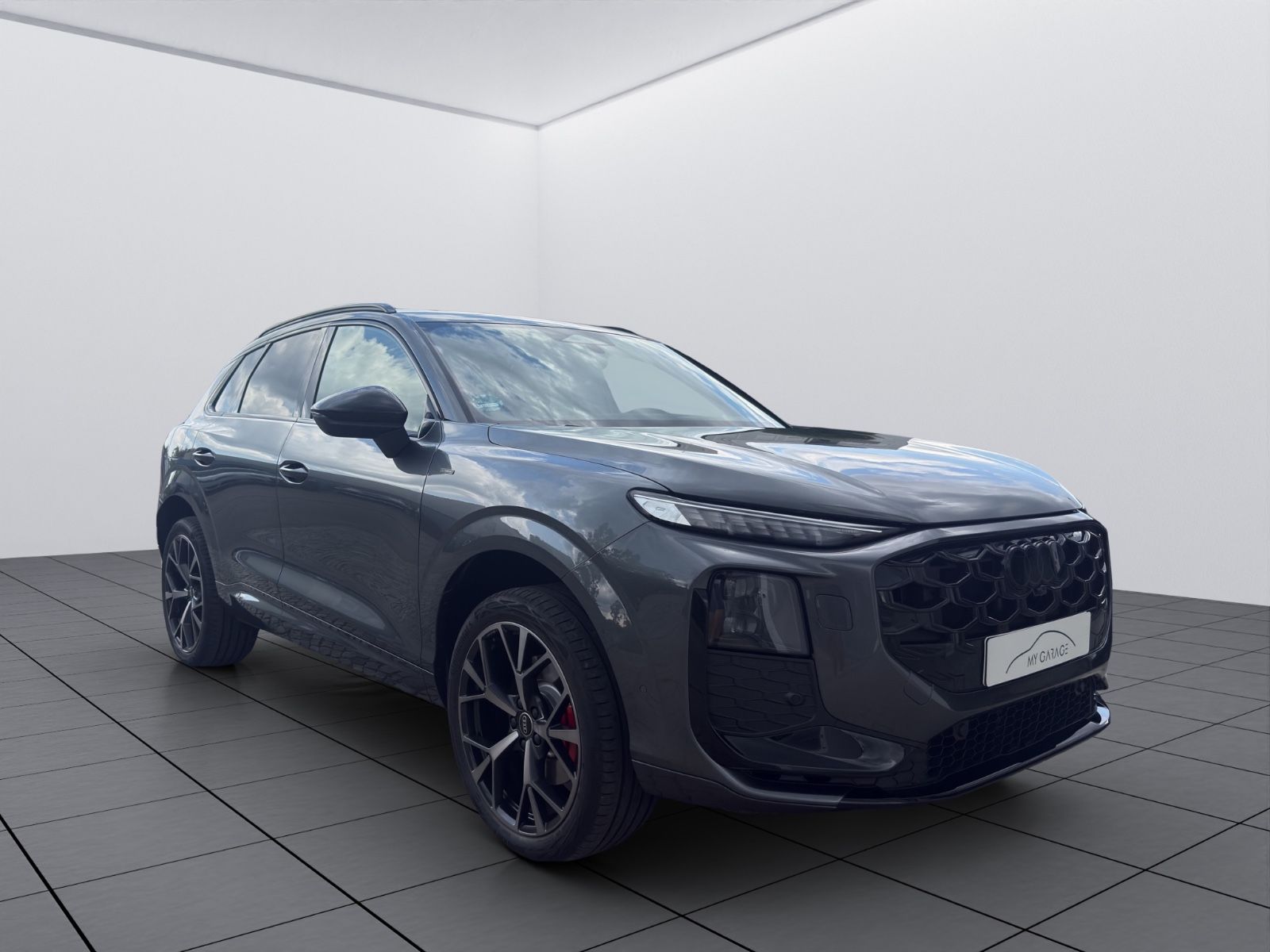 Audi Q3 e-hybrid S line TECH PRO+PANO+MATRIX+SONOS