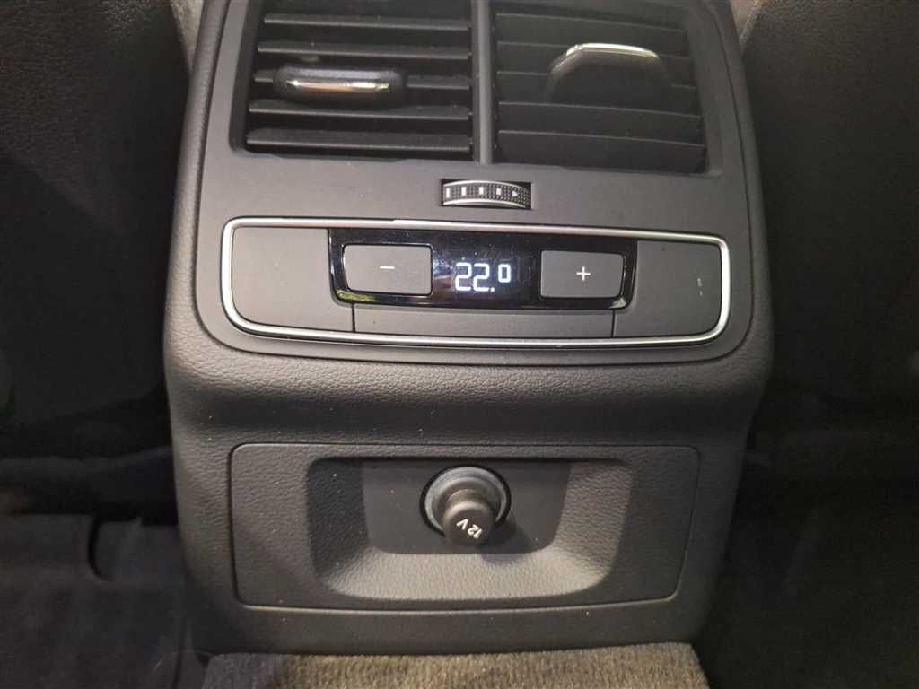 Audi A4 Avant S line 35 2.0 TFSI S-tronic - Samsaru's Car Outlet