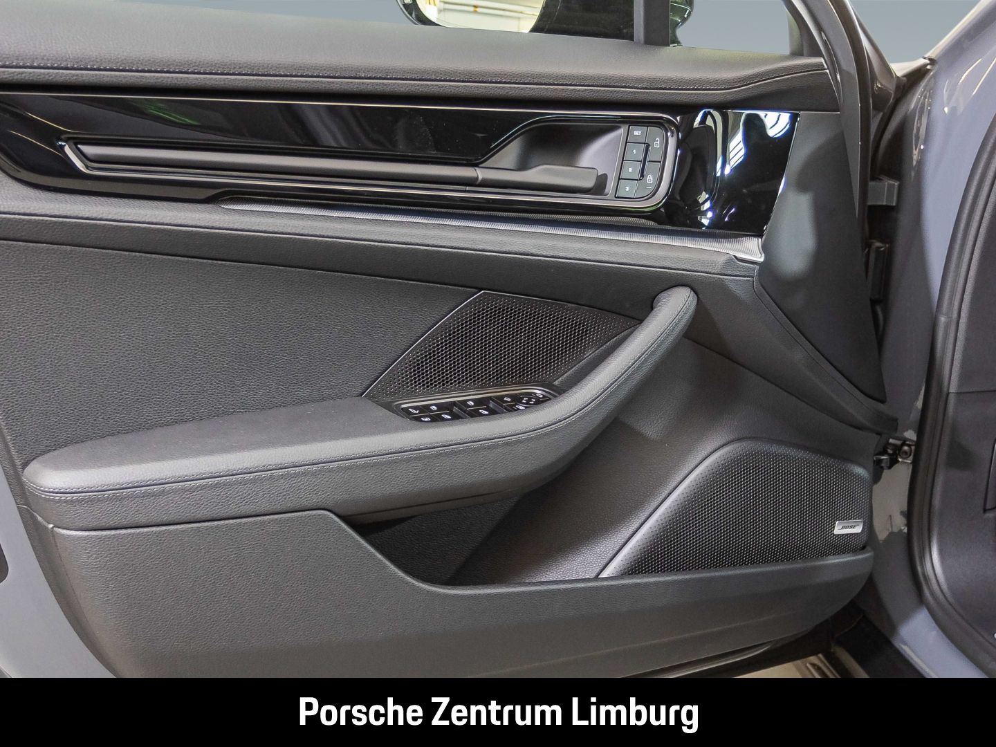 Porsche Panamera 4 E-Hybrid BOSE LED-Matrix