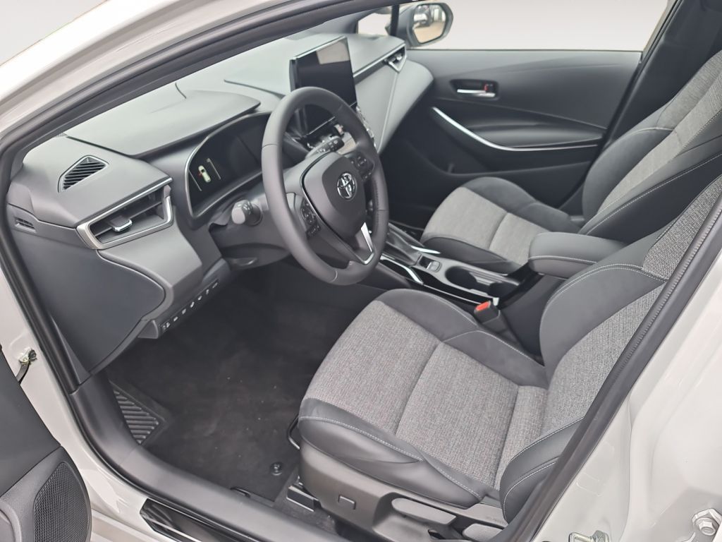 Toyota Corolla 1.8 Hybrid Touring Sports Teamplayer (ZE