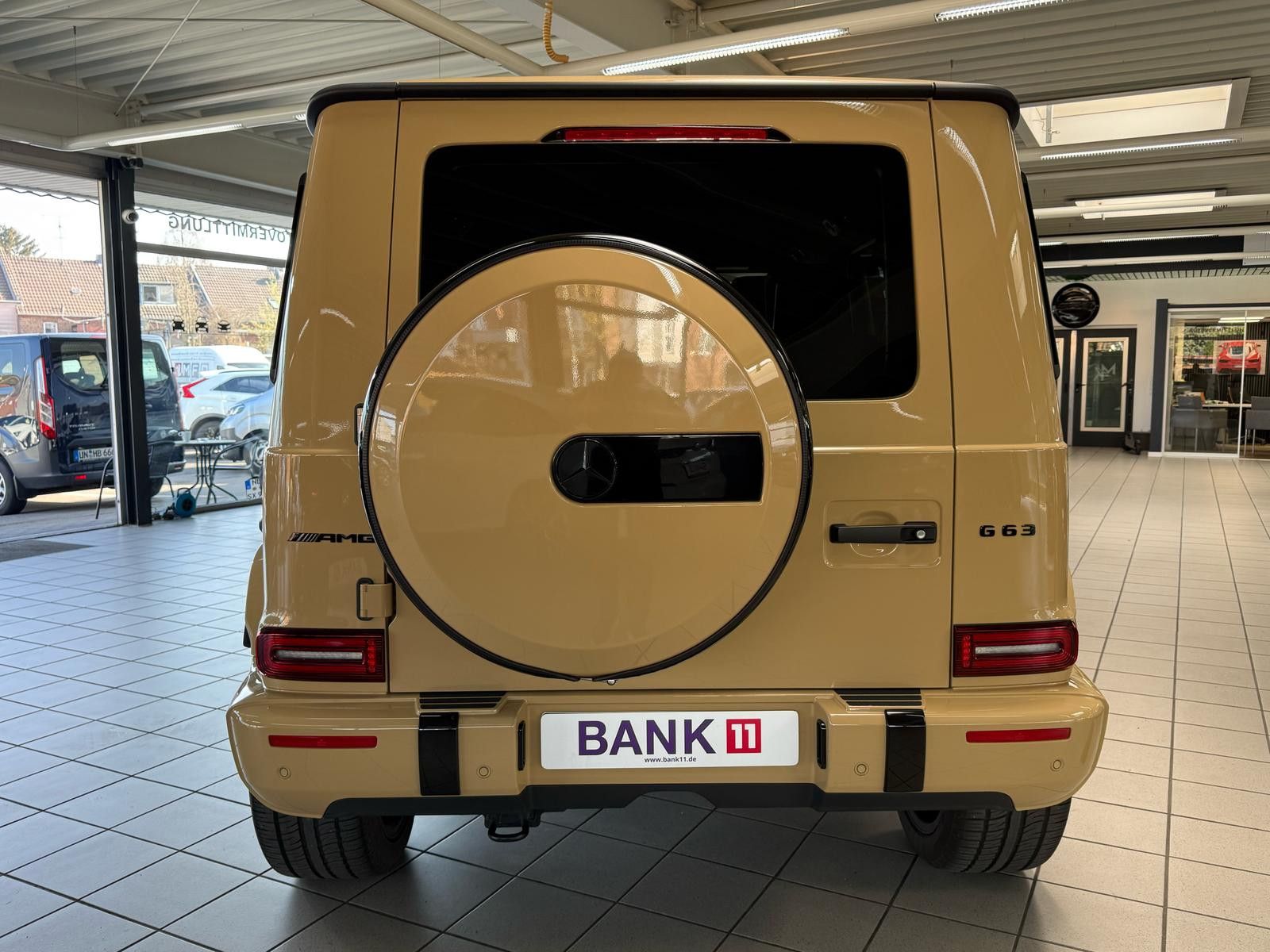 Mercedes-Benz G63 AMG - Samsaru's Car Outlet