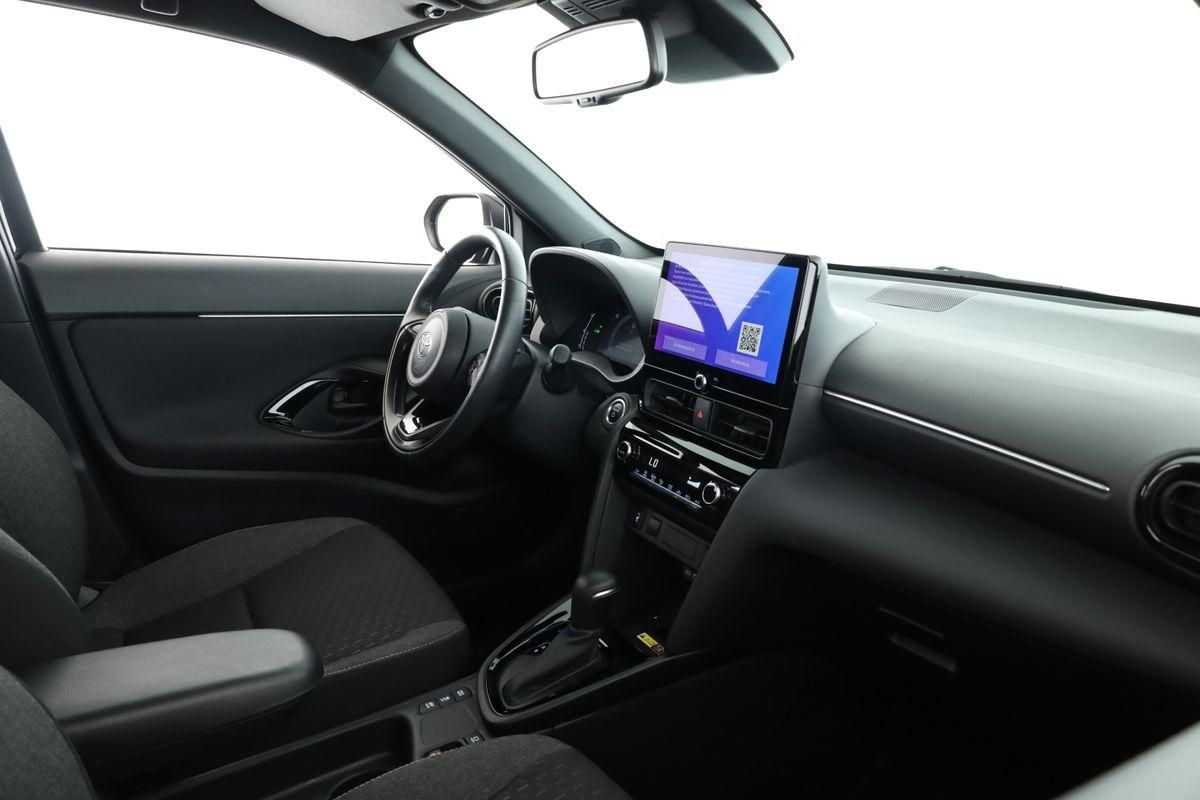 Toyota Yaris Cross CVT Team D LED Navi SHZ iACC Kam 17"