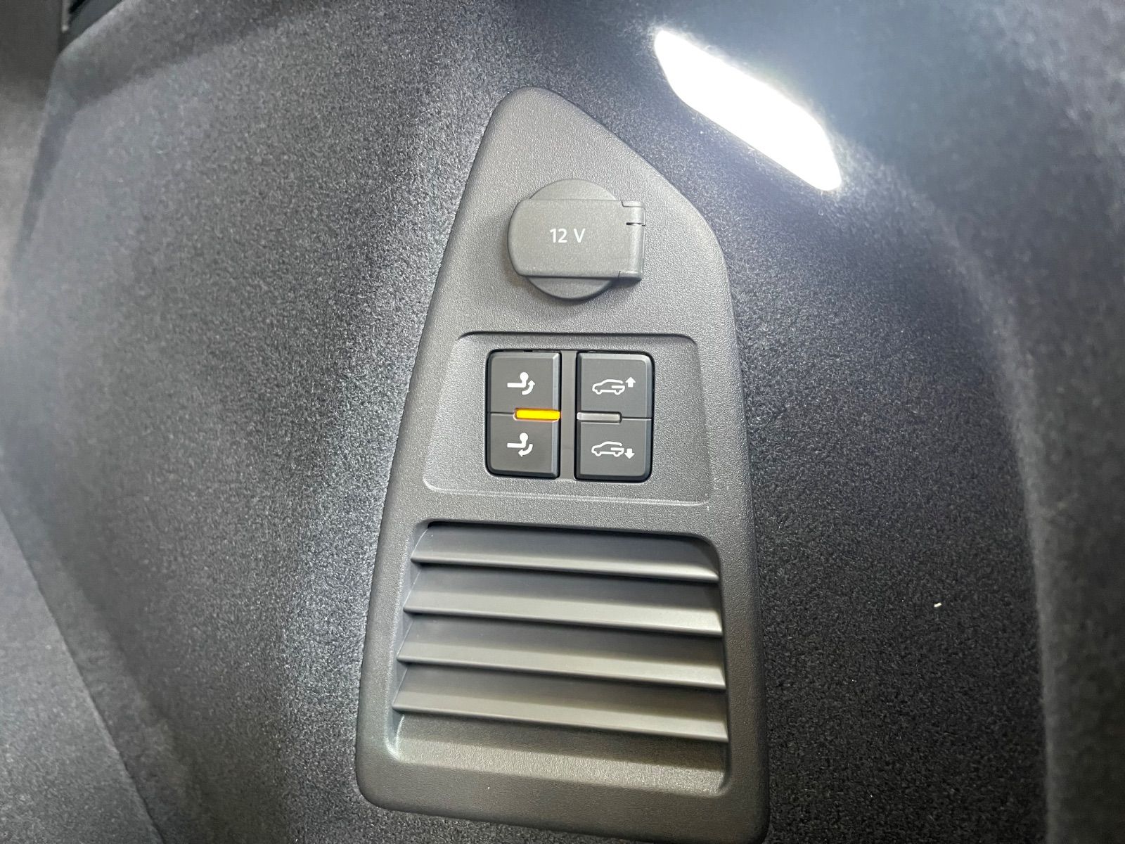 Volkswagen Touareg 3.0 TDI 4Motion R-Line Final Edition
