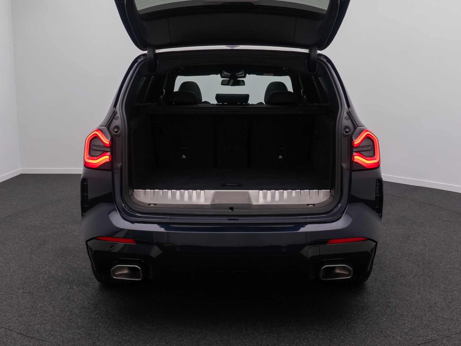 BMW X3 xD30e M Sport Laser DAB Kamera HUD Panorama