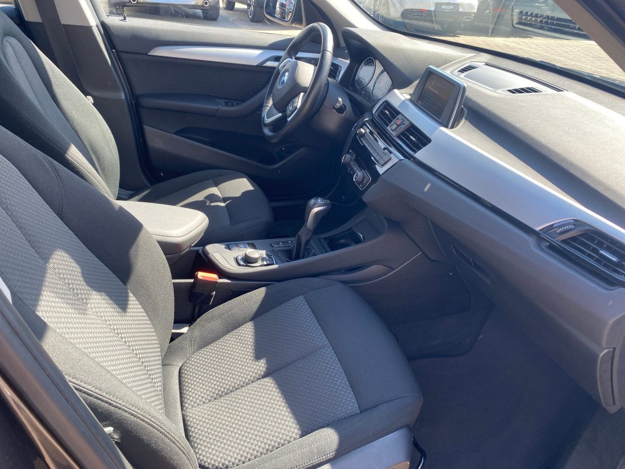 BMW X1 xDr25e Advantage - Samsaru's Car Outlet