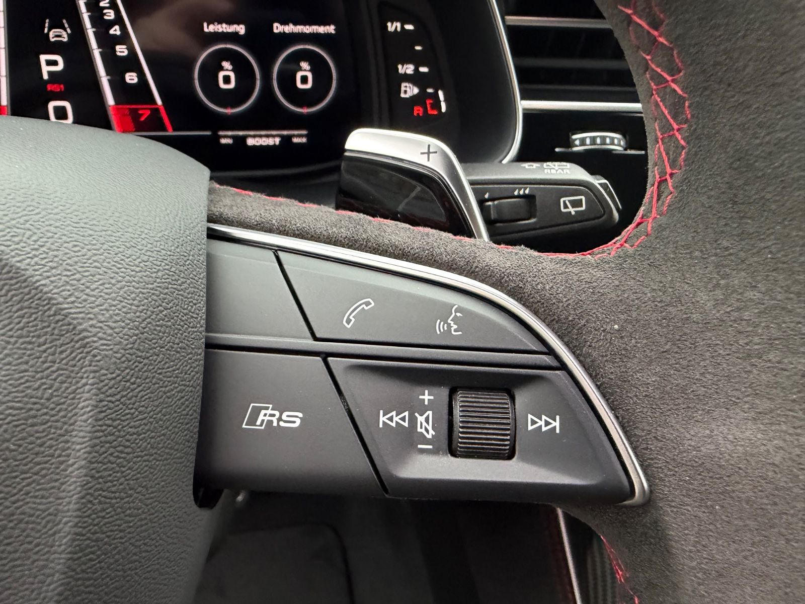 Audi RSQ8  4.0 TFSI quattro.Standheizung.