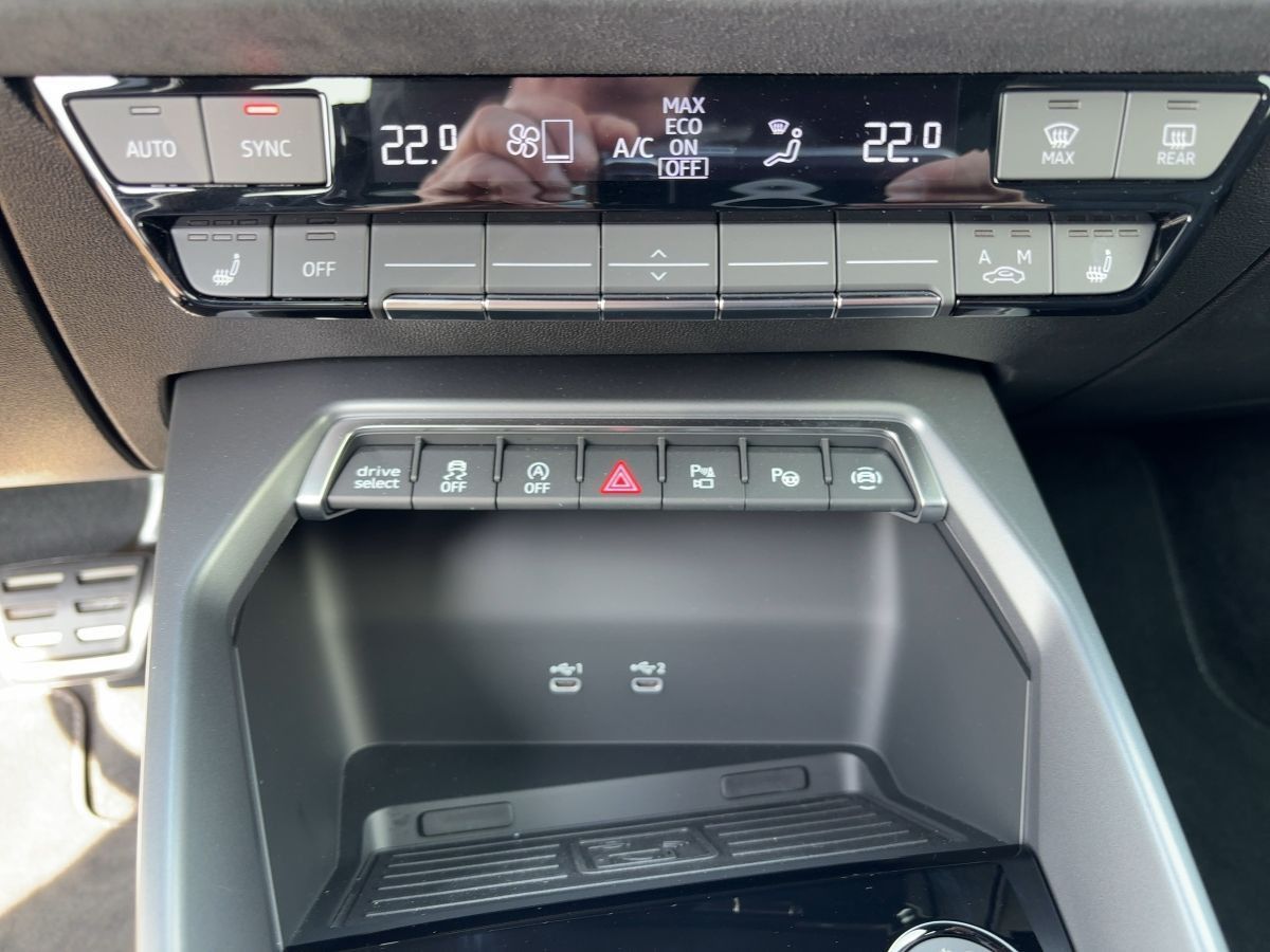 Audi A3 allstreet 35 TFSI - Samsaru's Car Outlet