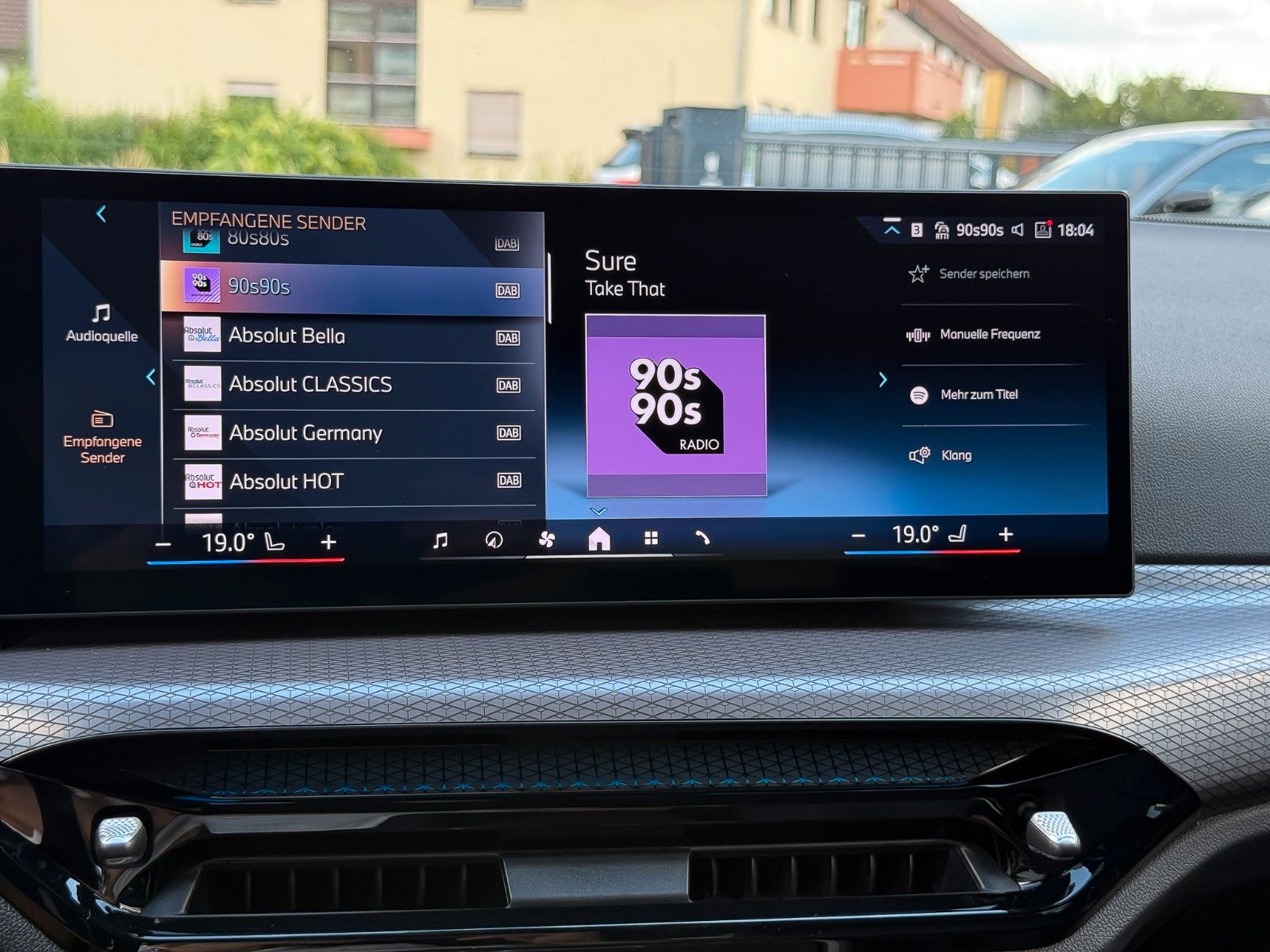 BMW 320d xD M Sport Pro HuD 360° h/k AHK 19"Alu