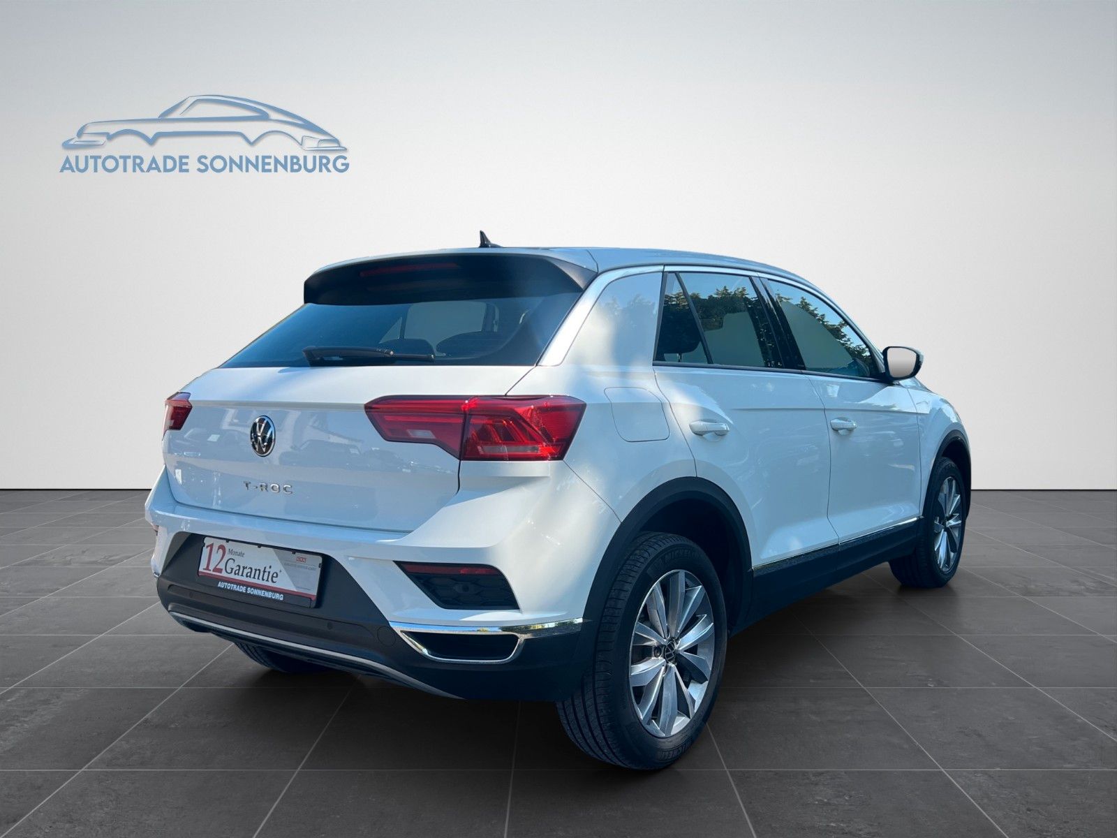 Volkswagen T-Roc Style - Samsaru's Car Outlet