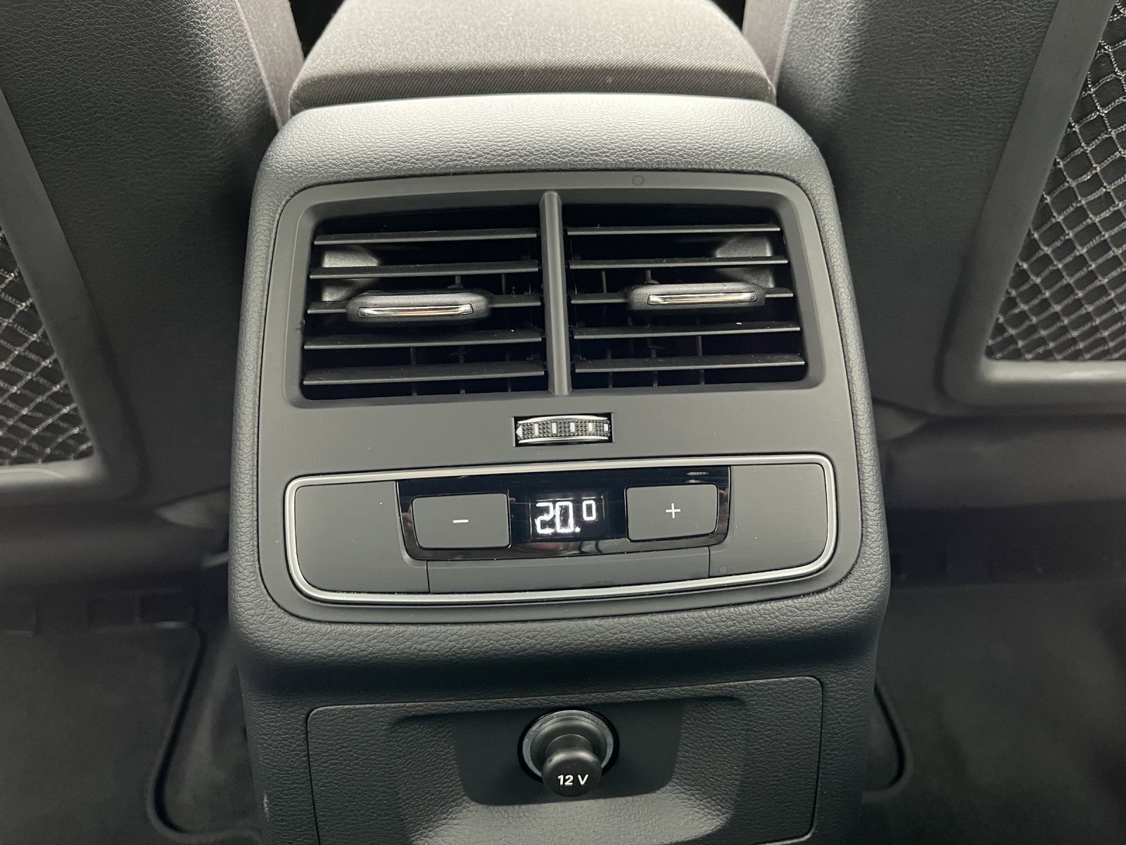 Audi A4 Avant 40 TDI quattro advanced - Samsaru's Car Outlet