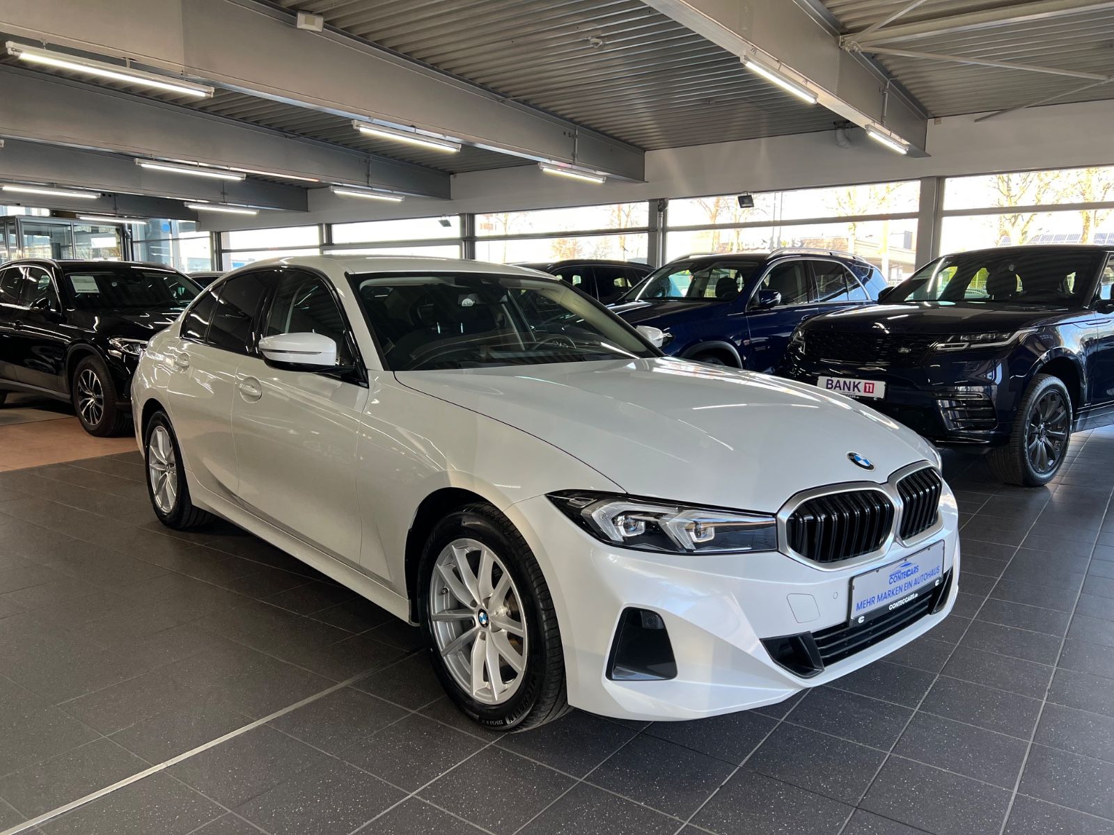 BMW 320 d xDrive Limousine Driving Assist+LED+CURVED