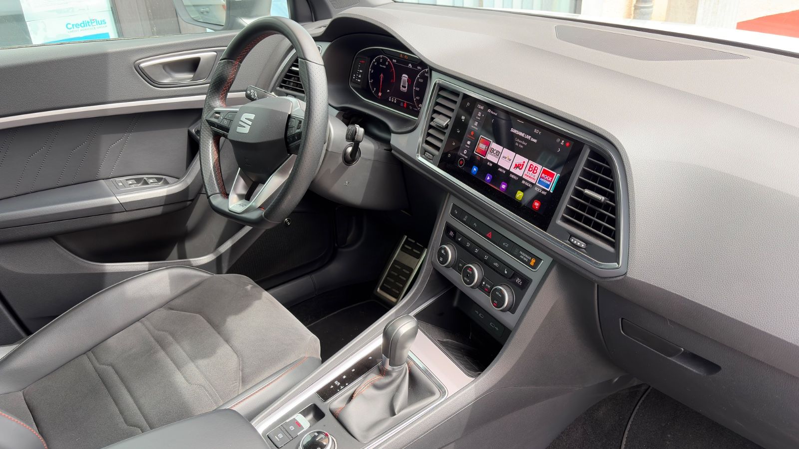 Seat Ateca FR DSG AHK Beats CarPlay Voll-LED