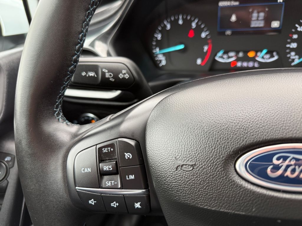 Ford Fiesta 1.0 EcoBoost Hybrid S&S Aut. - Samsaru's Car Outlet