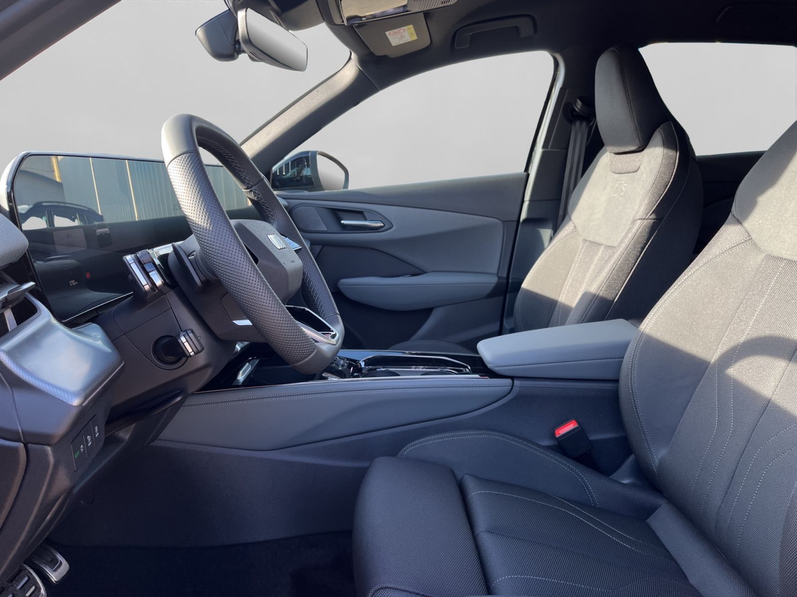 Audi Q3 S Line TDI AHK+Matrix+Navi+ACC+Kamera