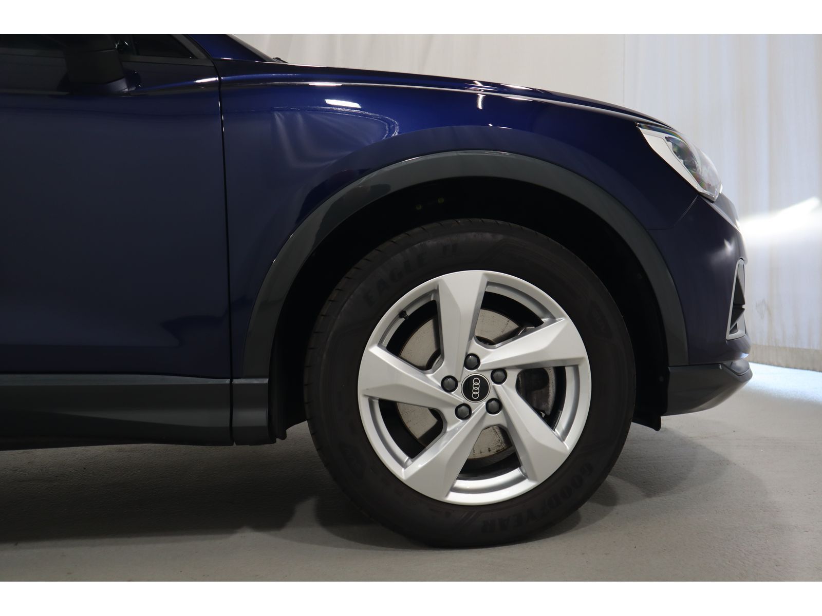 Audi Q3 40 TDI quattro advanced - Samsaru's Car Outlet